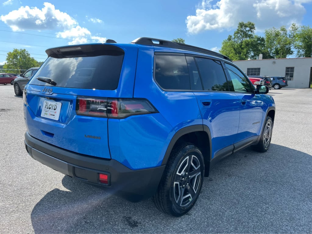 2026 Jeep Cherokee Laredo 4x4