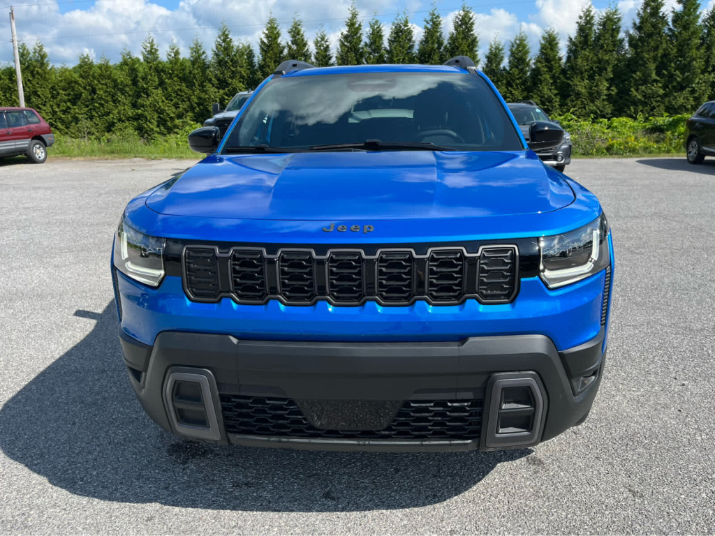 2026 Jeep Cherokee Laredo 4x4