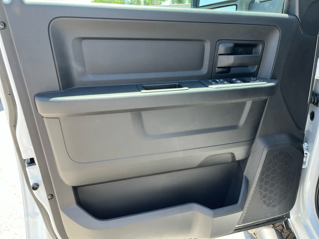2026 Ram 3500 Tradesman Crew Cab 4x4 6'4" Box