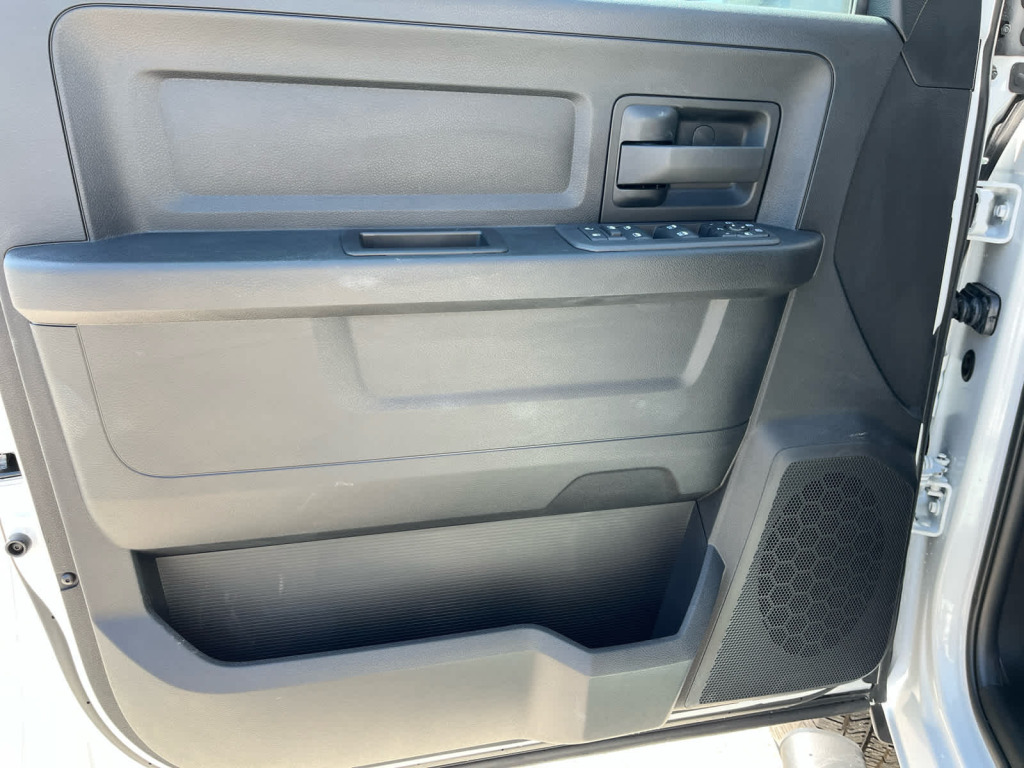 2026 Ram 2500 Tradesman Crew Cab 4x4 8' Box