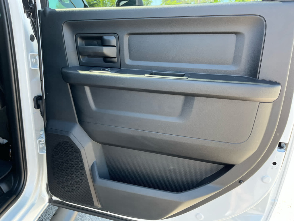 2026 Ram 2500 Tradesman Crew Cab 4x4 8' Box