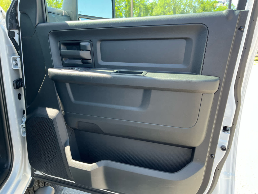 2026 Ram 2500 Tradesman Crew Cab 4x4 8' Box