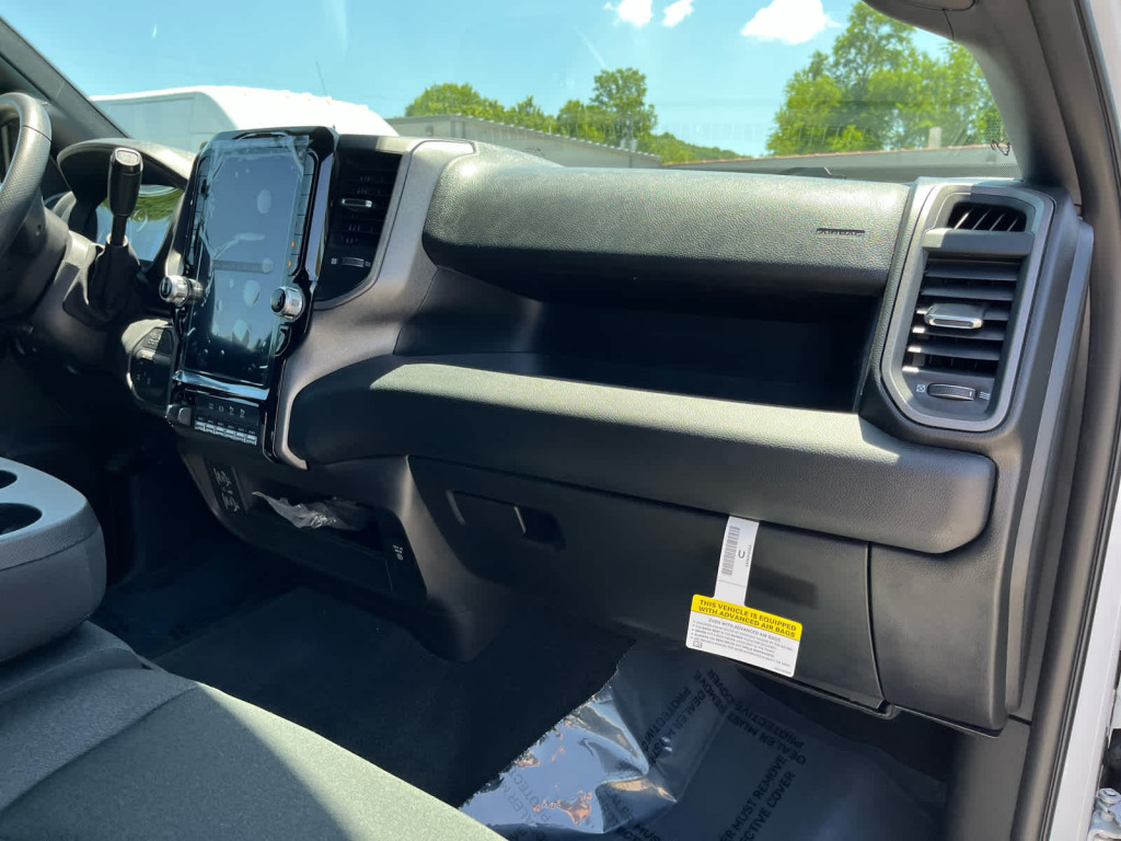 2026 Ram 3500 Tradesman Crew Cab 4x4 6'4" Box