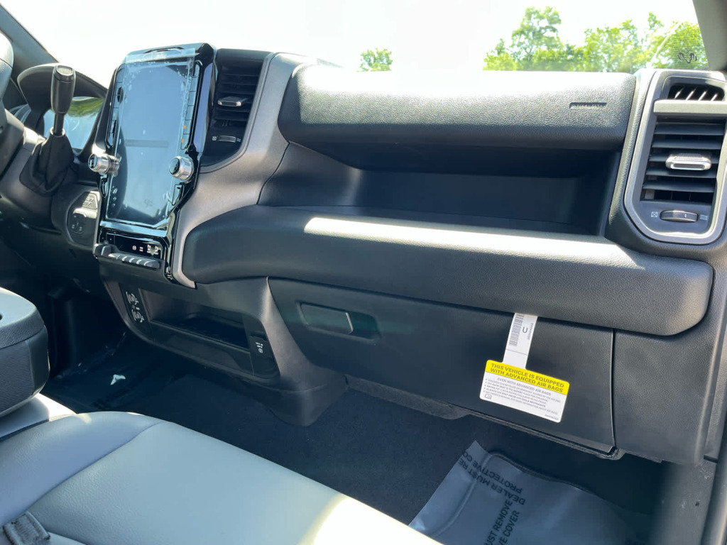 2026 Ram 2500 Tradesman Crew Cab 4x4 8' Box