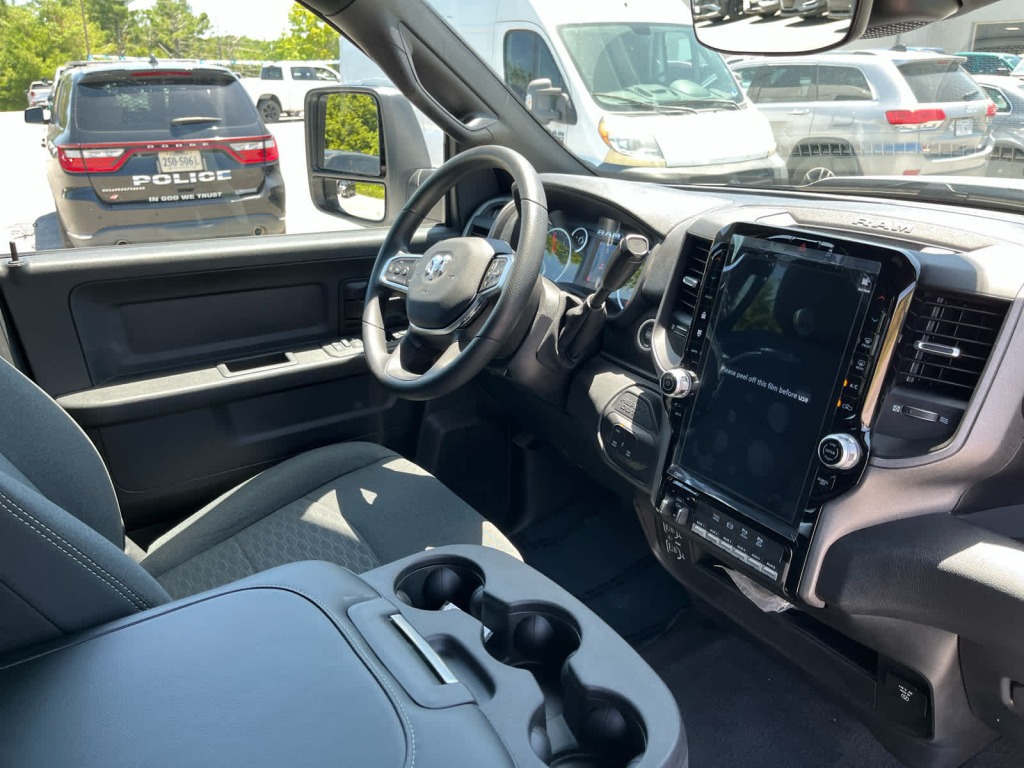 2026 Ram 3500 Tradesman Crew Cab 4x4 6'4" Box