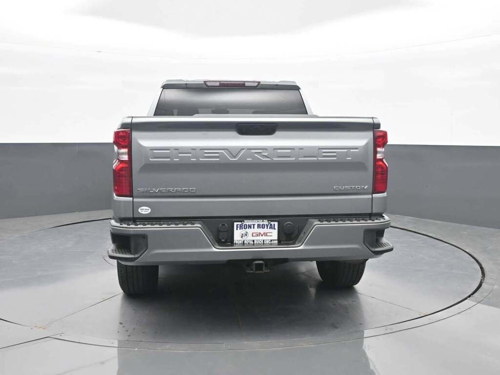 2024 Chevrolet Silverado 1500 Custom