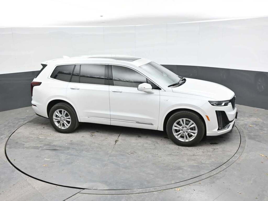 2024 Cadillac XT6 AWD Luxury
