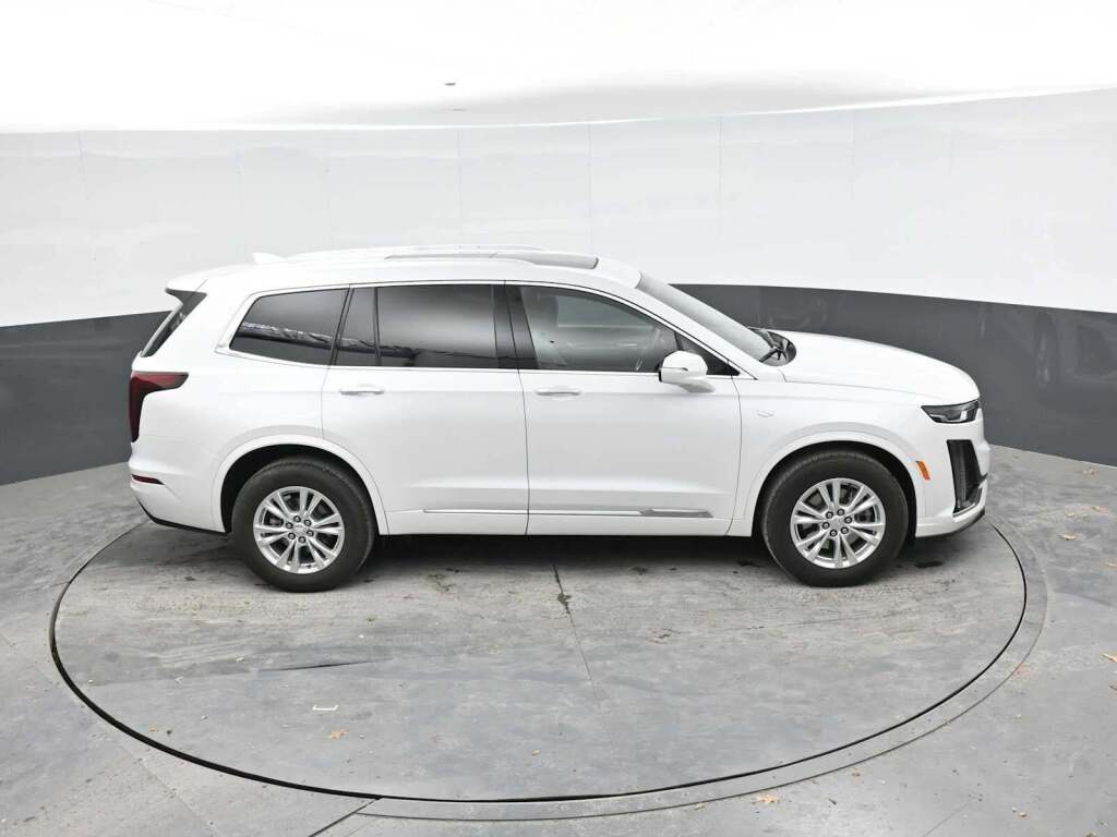 2024 Cadillac XT6 AWD Luxury