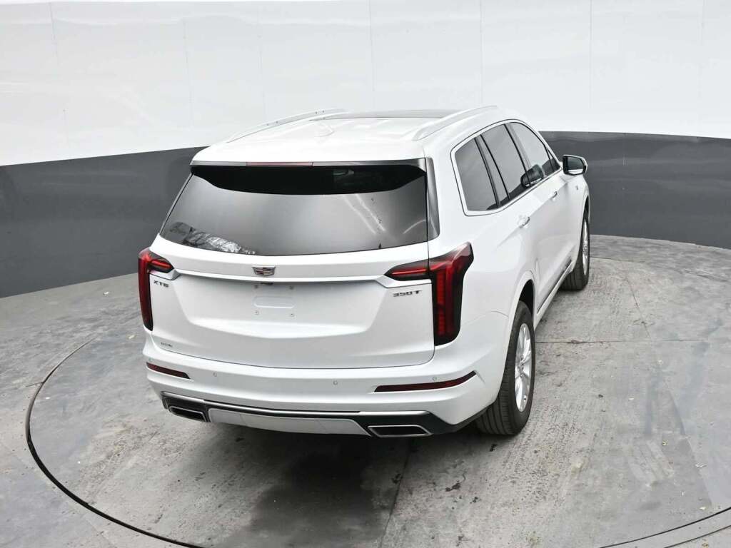 2024 Cadillac XT6 AWD Luxury