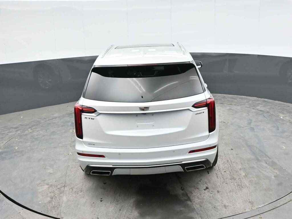 2024 Cadillac XT6 AWD Luxury