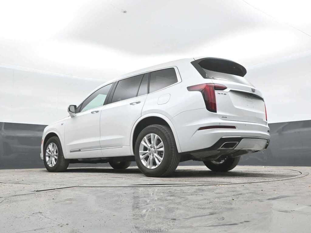 2024 Cadillac XT6 AWD Luxury