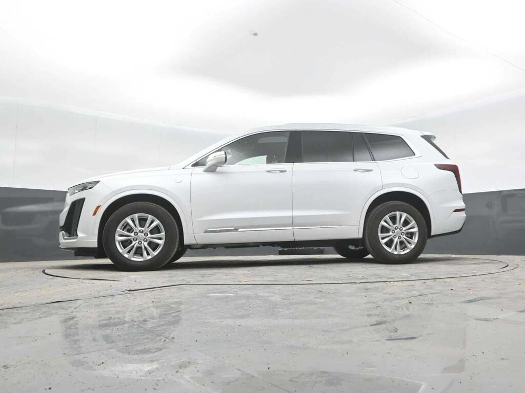2024 Cadillac XT6 AWD Luxury