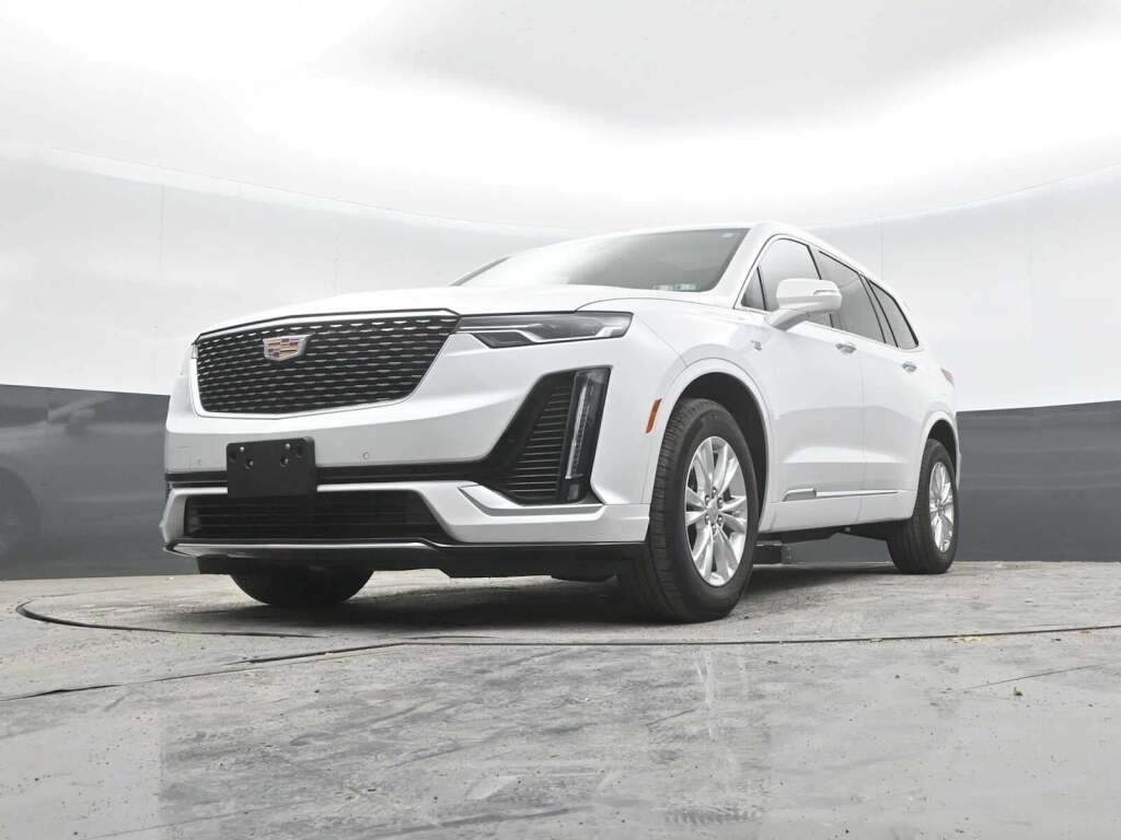 2024 Cadillac XT6 AWD Luxury