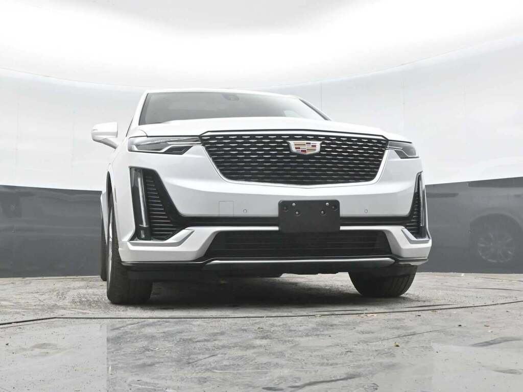 2024 Cadillac XT6 AWD Luxury