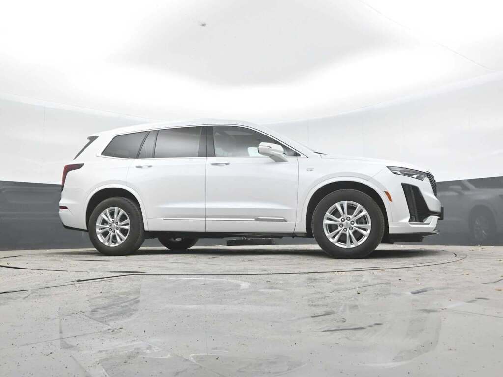 2024 Cadillac XT6 AWD Luxury