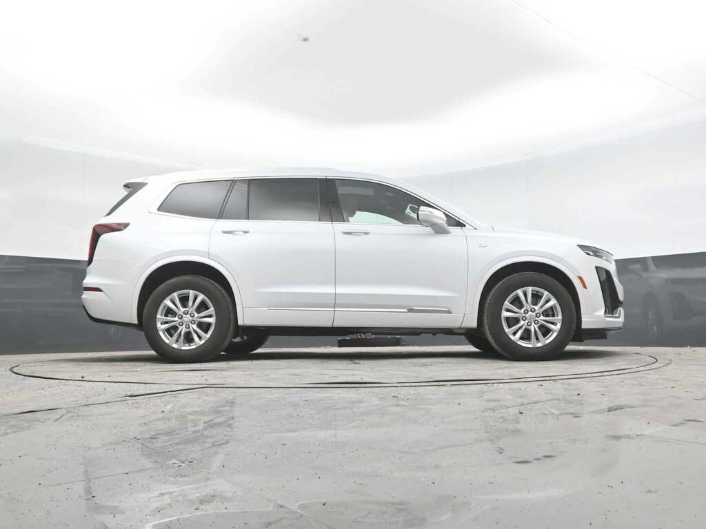 2024 Cadillac XT6 AWD Luxury