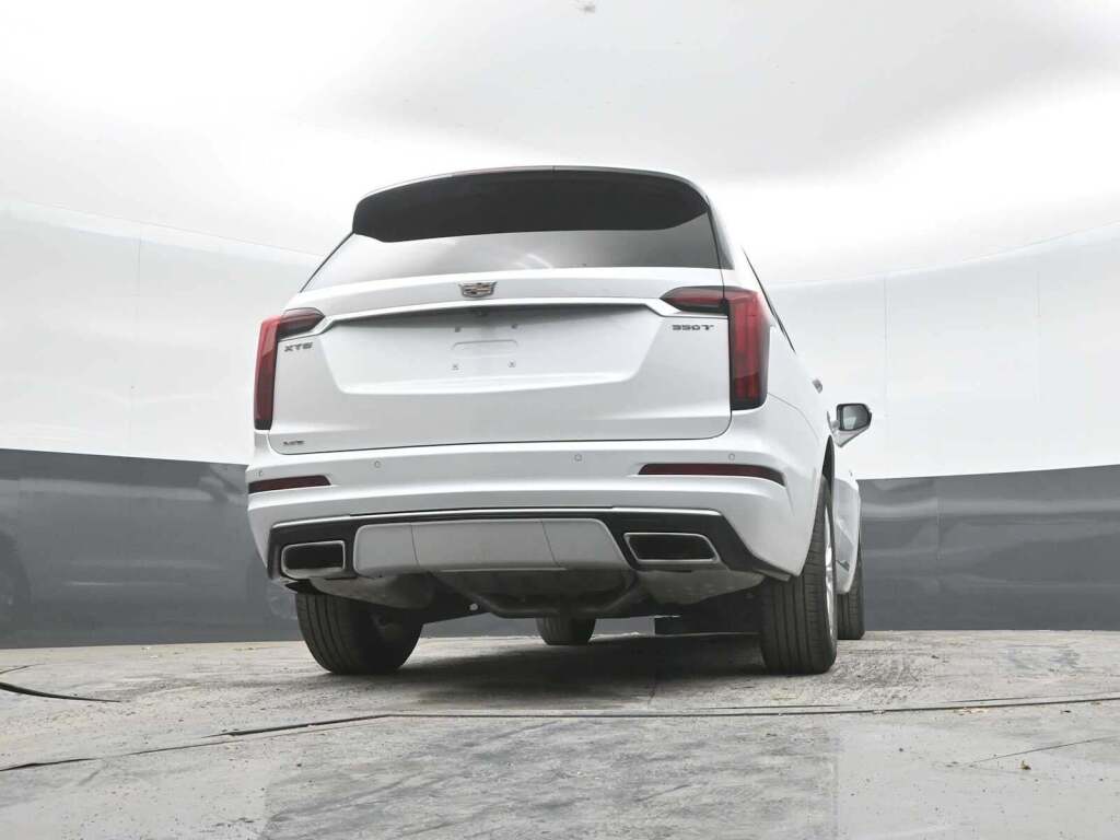 2024 Cadillac XT6 AWD Luxury