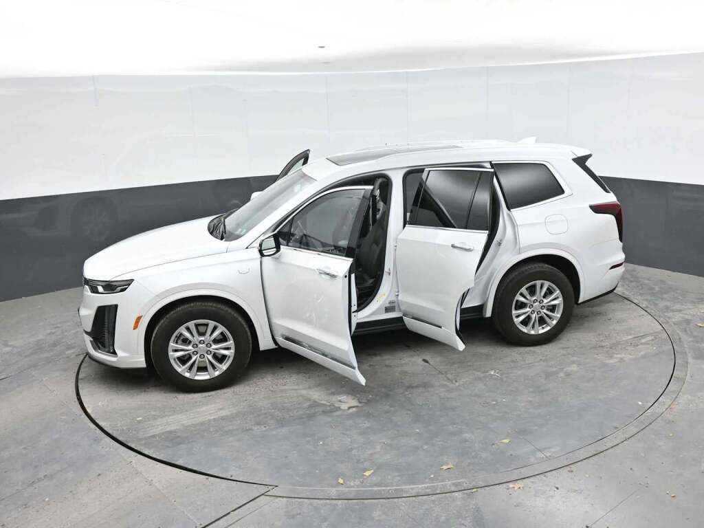 2024 Cadillac XT6 AWD Luxury