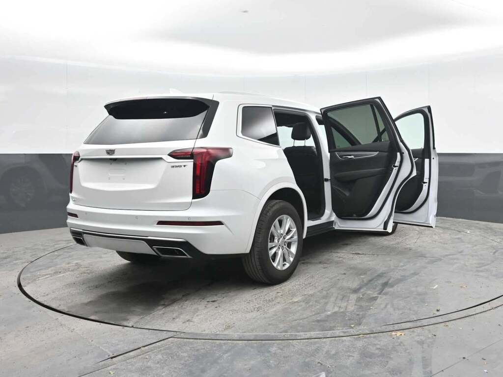 2024 Cadillac XT6 AWD Luxury