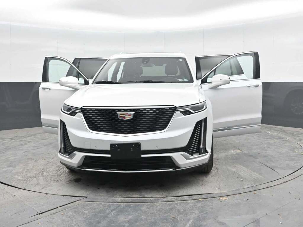 2024 Cadillac XT6 AWD Luxury