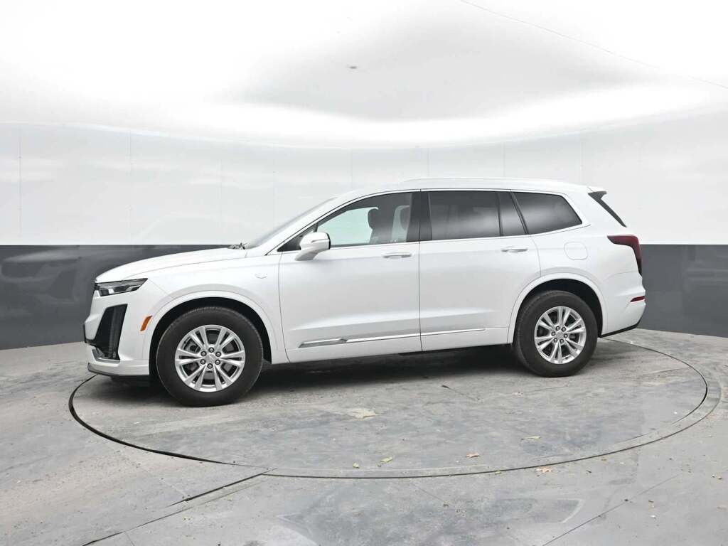 2024 Cadillac XT6 AWD Luxury