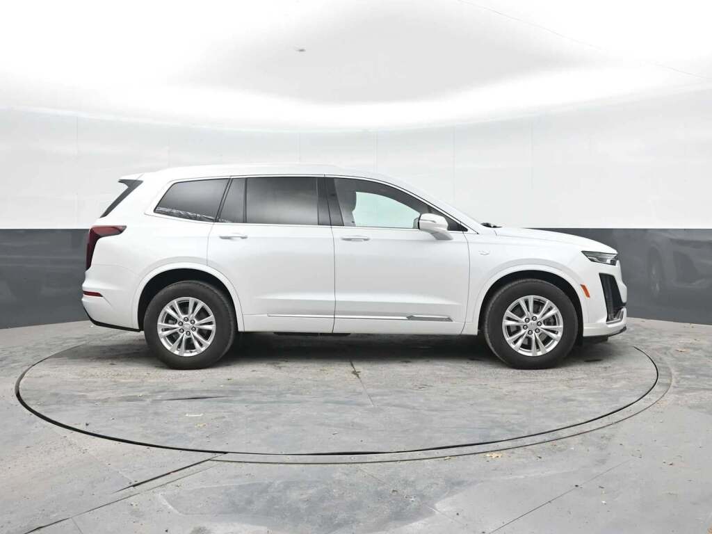 2024 Cadillac XT6 AWD Luxury