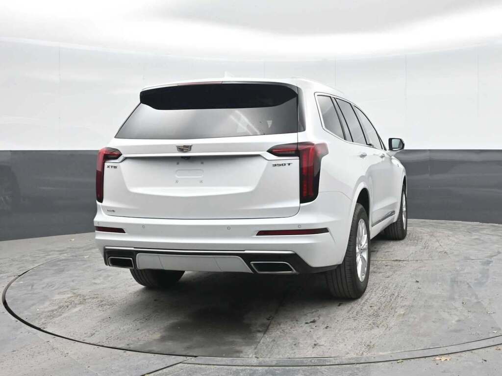 2024 Cadillac XT6 AWD Luxury