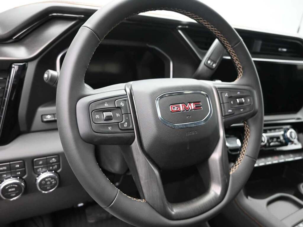 2026 GMC Sierra 2500HD AT4