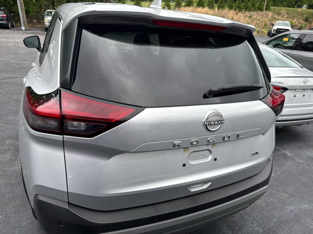 2023 Nissan Rogue SV FWD