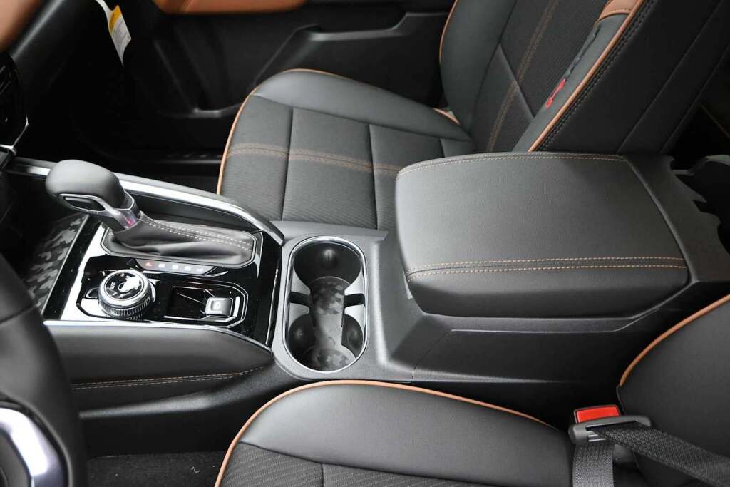 2026 GMC Canyon AT4, 4WD
