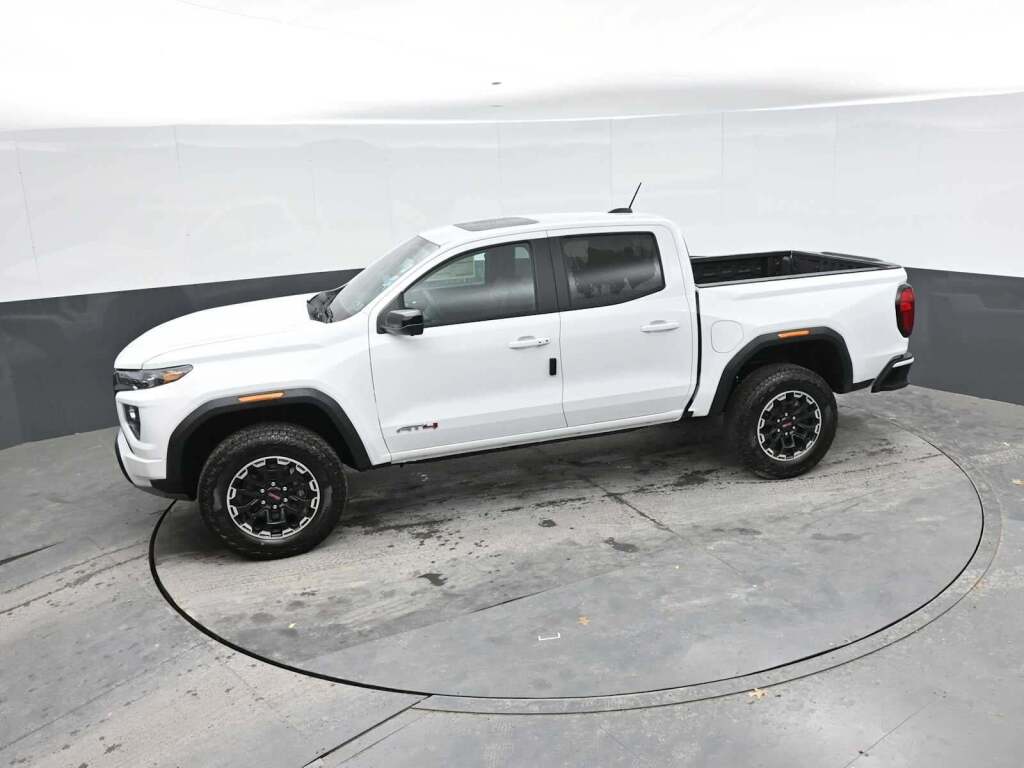 2026 GMC Canyon AT4, 4WD
