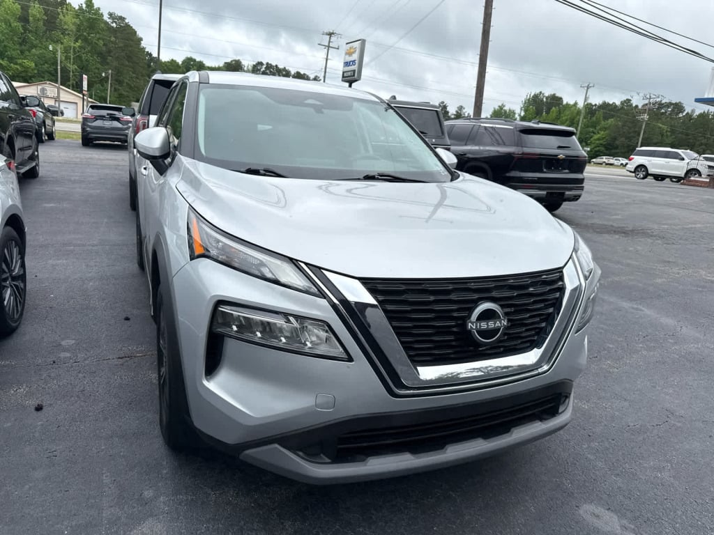 2023 Nissan Rogue SV FWD