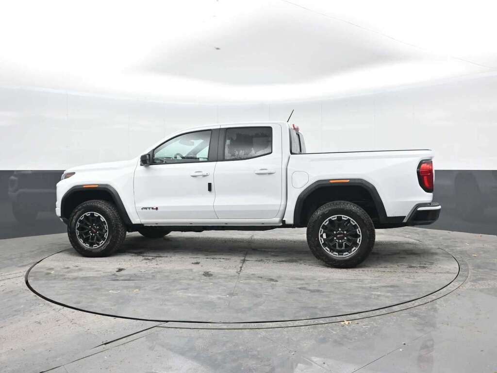 2026 GMC Canyon AT4, 4WD