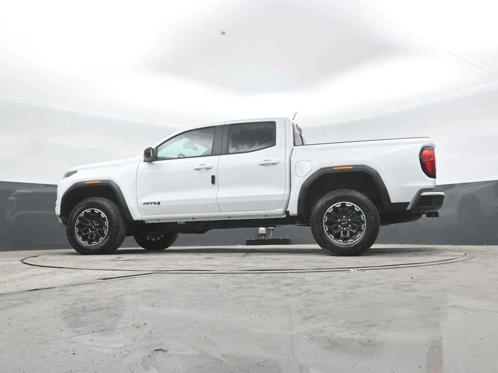 2026 GMC Canyon AT4, 4WD