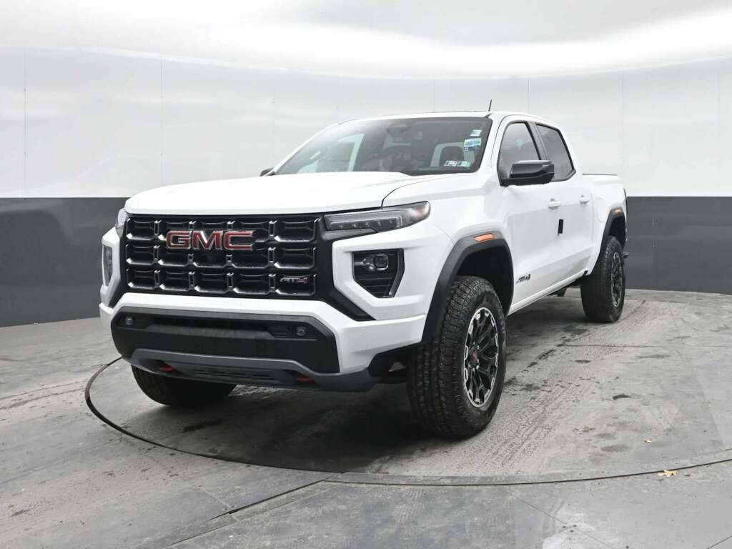 2026 GMC Canyon AT4, 4WD