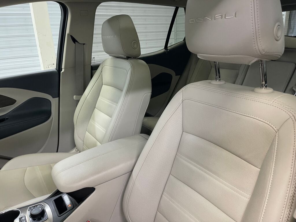 2023 GMC Terrain Denali - Photo 6