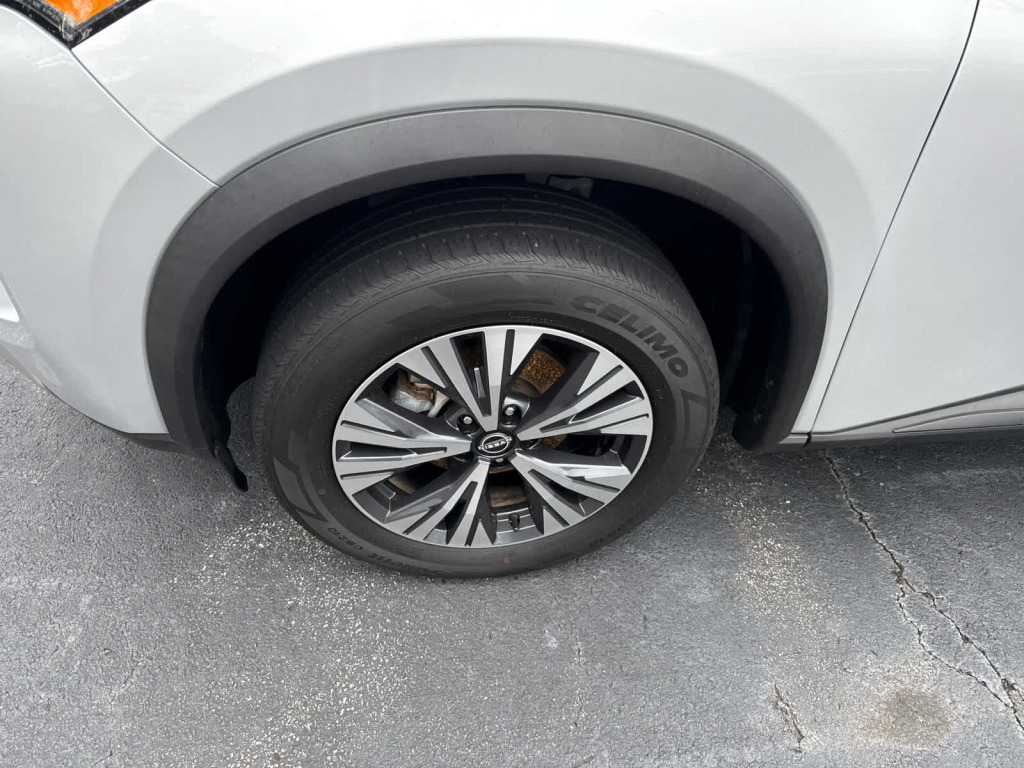 2023 Nissan Rogue SV FWD