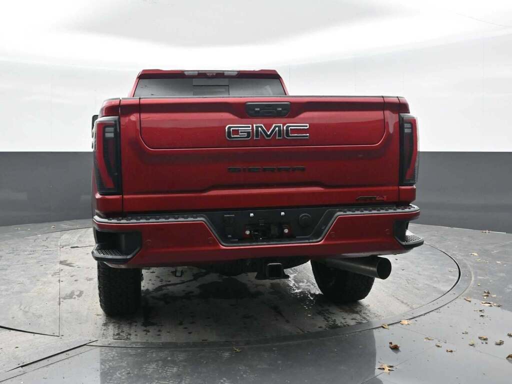 2026 GMC Sierra 2500HD AT4