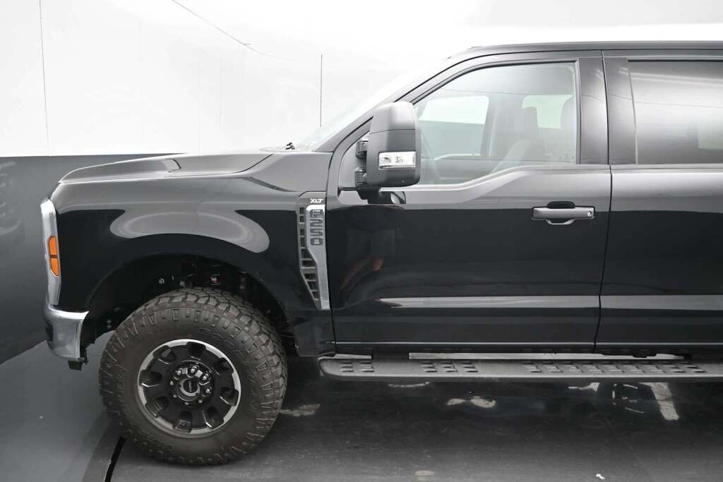 2026 Ford F-250 Super Duty XLT