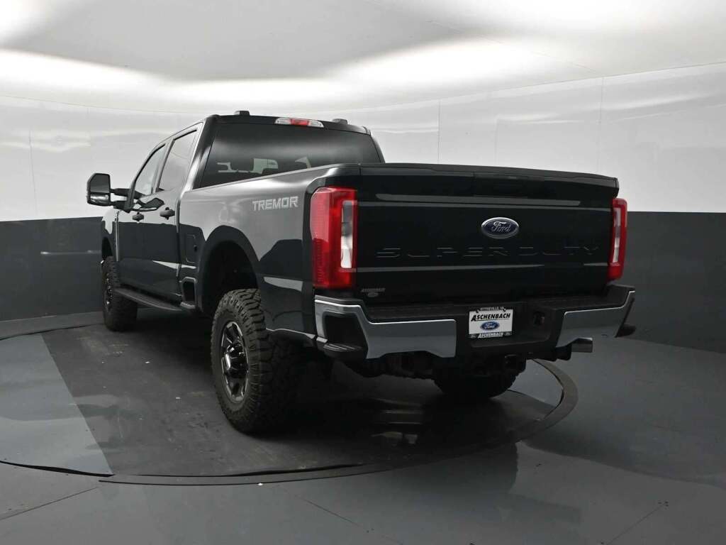 2026 Ford F-250 Super Duty XLT
