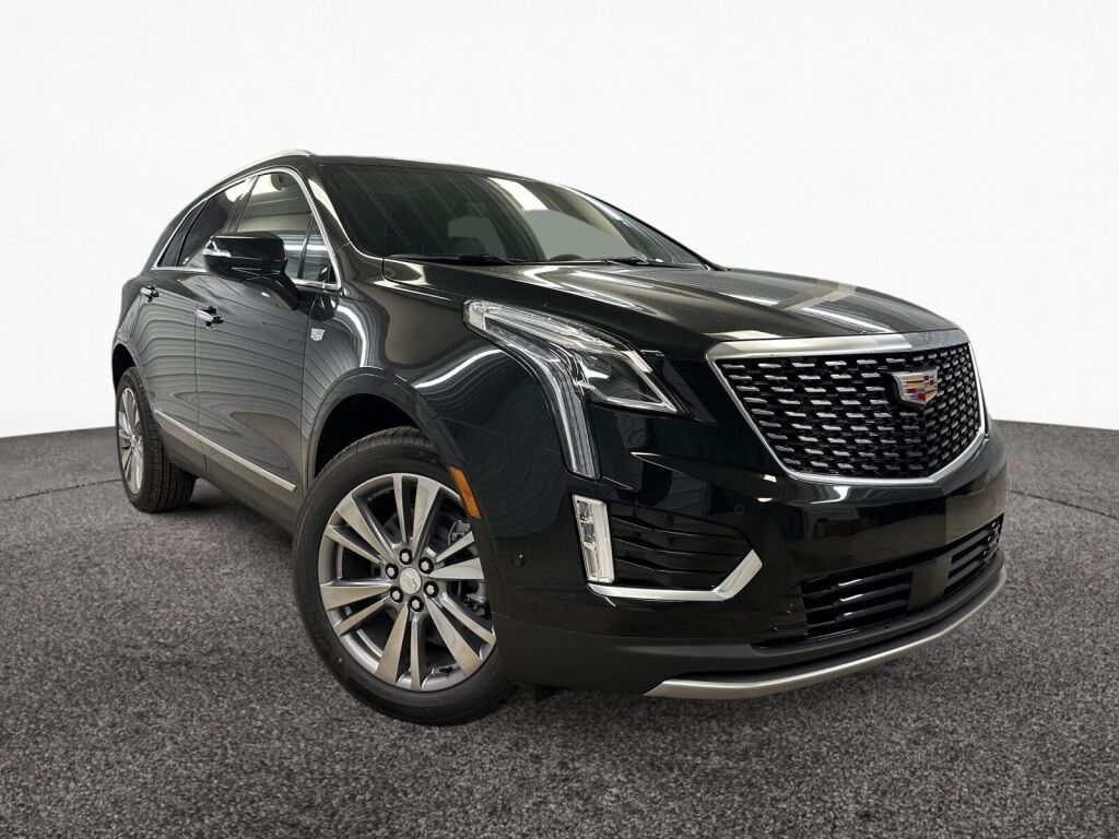 Stellar Black Metallic 2026 Cadillac XT5 SUV / Crossover Front-Wheel Drive 9-Speed Automatic