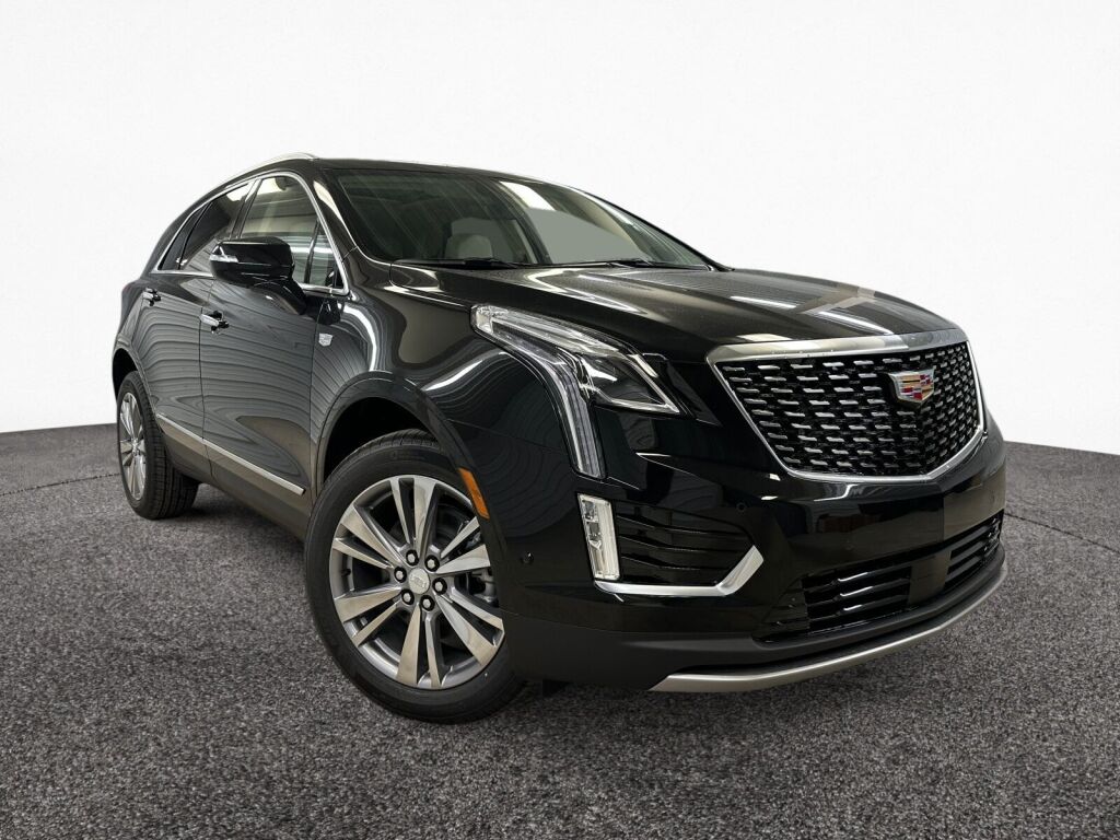 Stellar Black Metallic 2026 Cadillac XT5 SUV / Crossover Front-Wheel Drive 9-Speed Automatic
