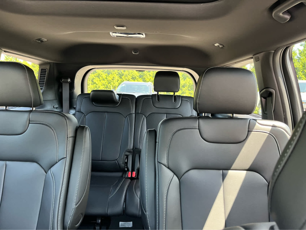 2026 Jeep Grand Cherokee L Limited 4x4