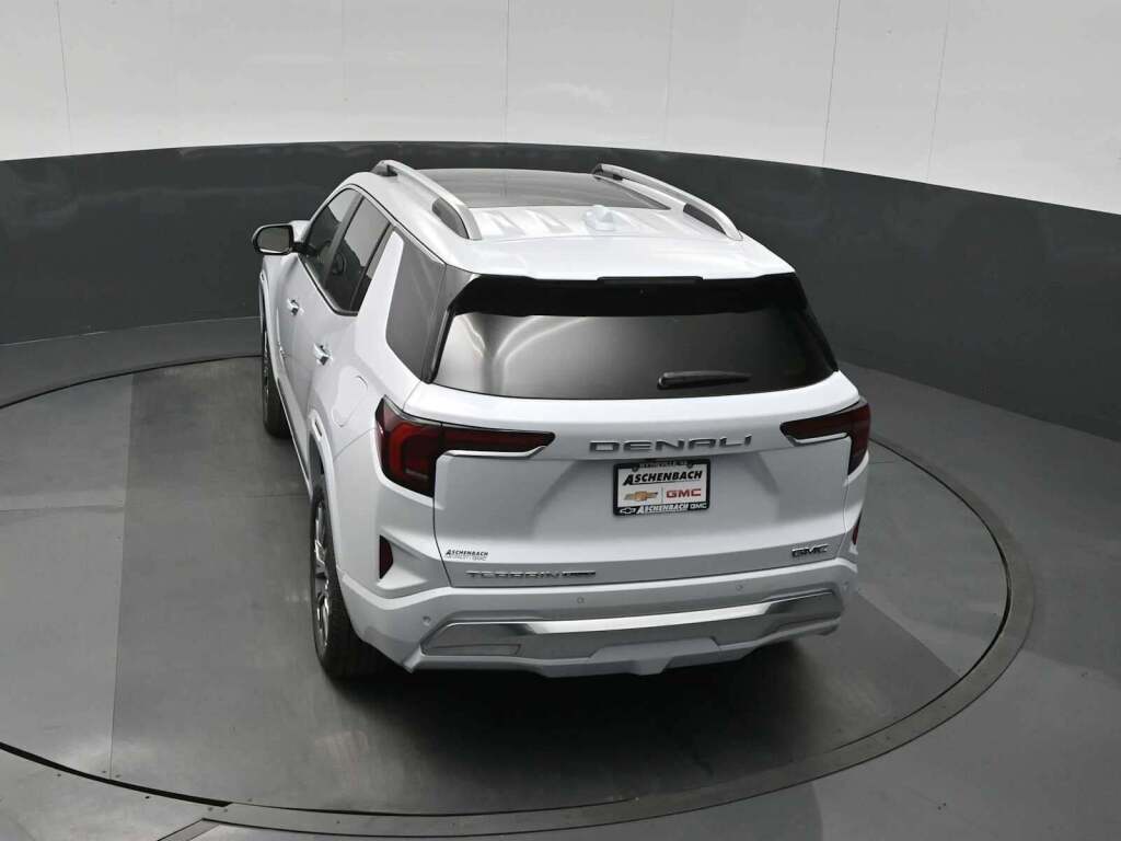 2026 GMC Terrain AWD Denali