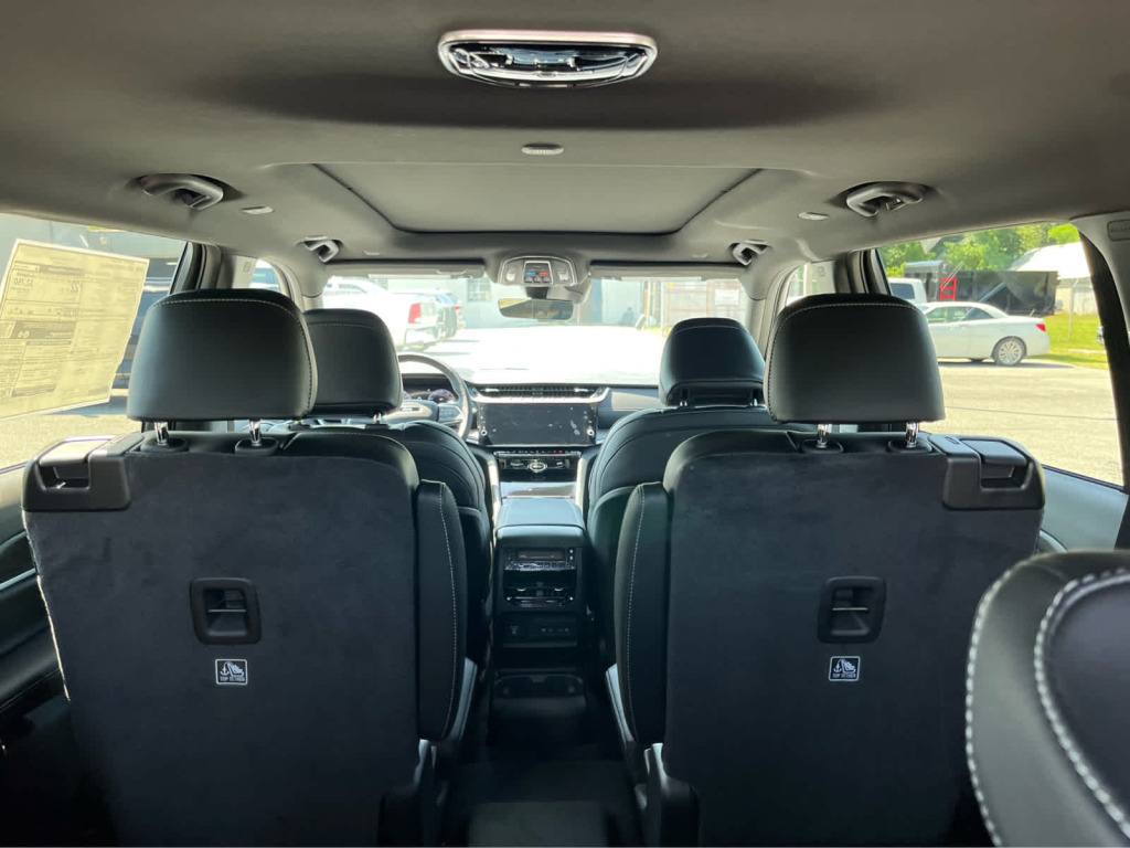 2026 Jeep Grand Cherokee L Limited 4x4