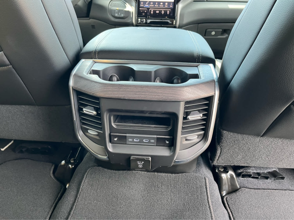 2026 Ram 2500 Laramie Mega Cab 4x4 6'4" Box