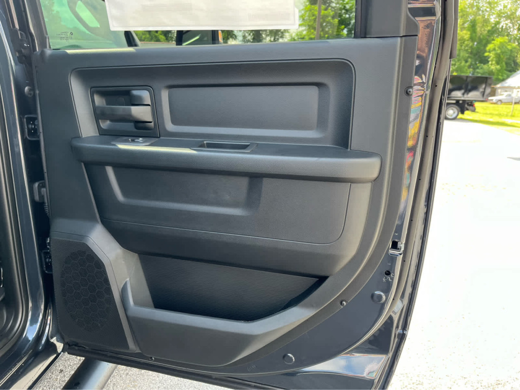 2026 Ram 2500 Tradesman Crew Cab 4x4 8' Box