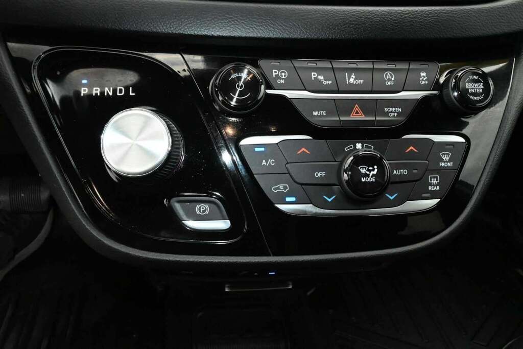 2019 Chrysler Pacifica Touring L Plus