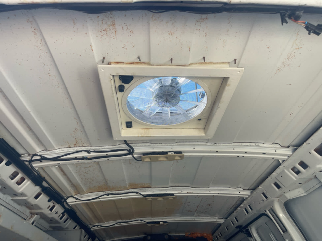 2019 GMC Savana 3500 Work Van