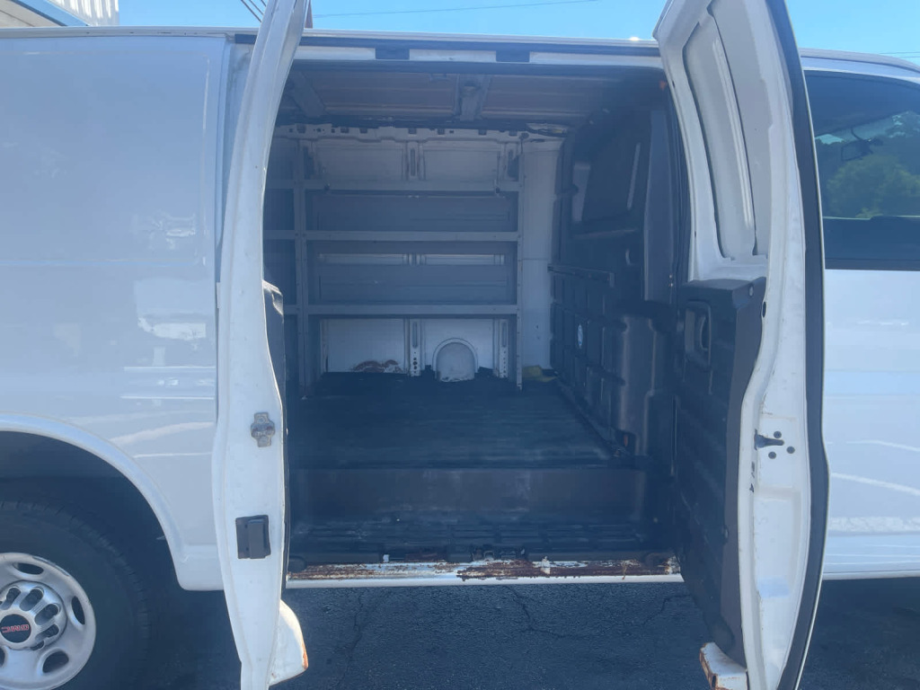 2019 GMC Savana 3500 Work Van